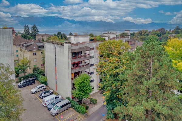 Appartement de 2.5 pièces avec balcon idéal pour un investissement 6