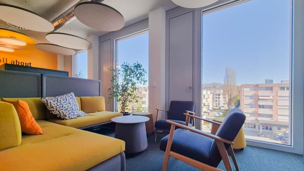Surface de bureaux moderne de 285 m² – 28 postes équipés 5