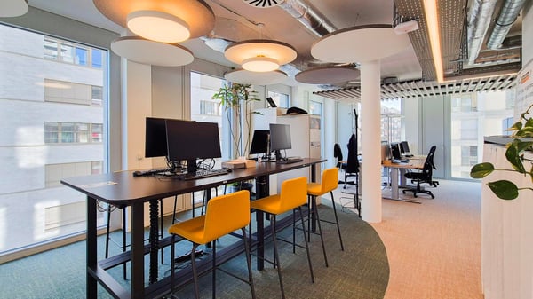 Surface de bureaux moderne de 285 m² – 28 postes équipés 2