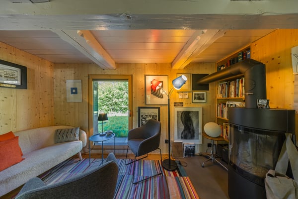 Propriété de caractère : grenier rénové avec jardin arboré 6