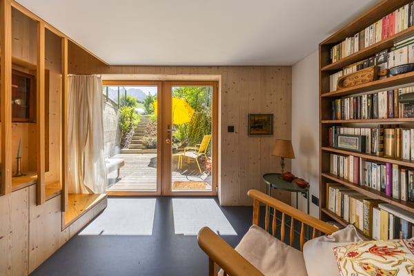 Propriété de caractère : grenier rénové avec jardin arboré 7