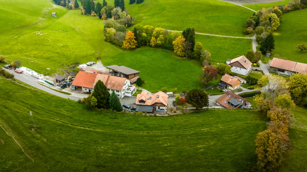 Bâtisse coup de coeur en zone agricole 3