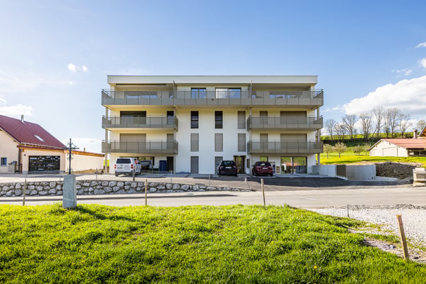Votre nouvelle adresse à Porsel : vue dégagée et confort durable 3