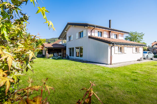 Objet rare : villa individuelle sur belle parcelle dans quartier 1