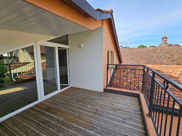 Appartement atypique avec terrasse au soleil couchant 2