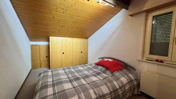 Superbe affaire, immeuble mixte avec nombreux parking ! 12