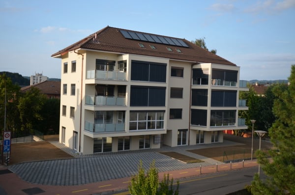 Local commercial dans immeuble locatif 2