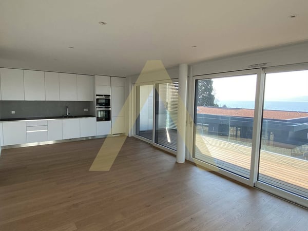 Immeuble de rendement entièrement loué 6