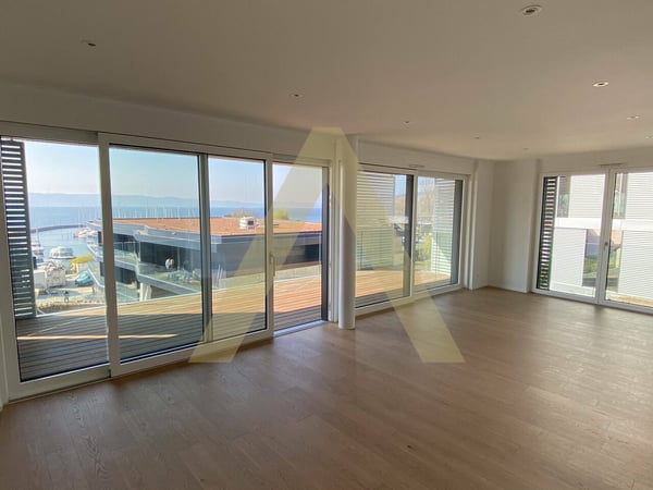 Immeuble de rendement entièrement loué 5