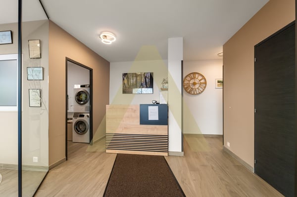 Très beau local commercial proche du centre de Montana 5