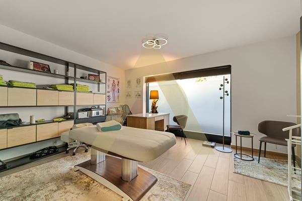 Très beau local commercial proche du centre de Montana 3