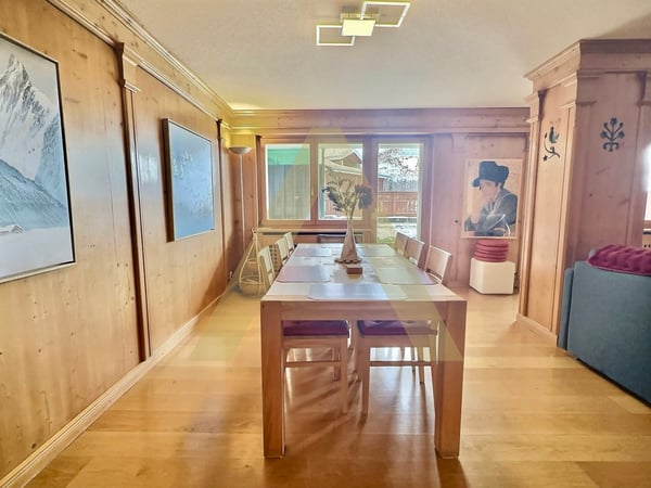 Très bel appartement avec beaucoup de cachet, jardin et piscine 4