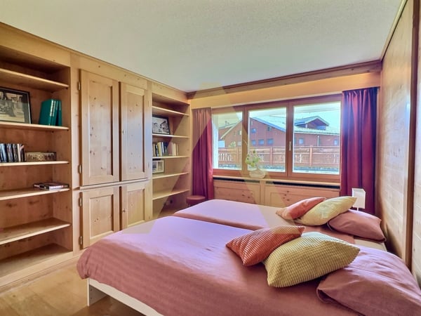 Très bel appartement avec beaucoup de cachet, jardin et piscine 9