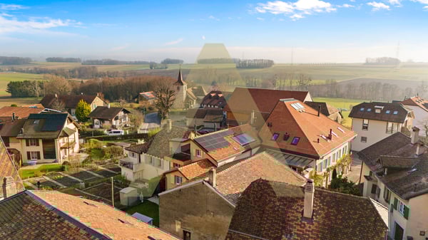 Grand appartement au coeur de Colombier 1