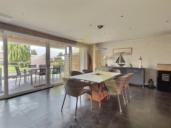 Charmante petite maison à deux pas du lac 3