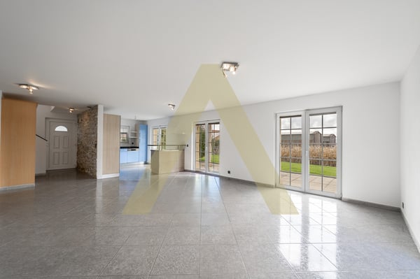 A vendre spacieuse maison familiale à 5min d'Estavayer-le-Lac 7