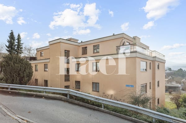 Grand appartement en attique de 7 pièces avec superbe terrasse à vendre à Villars-sur-Glâne 11
