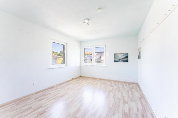 Lumineuse villa familiale de 5.5 pièces avec studio indépendant et spa 8