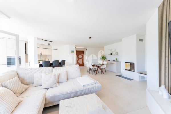 Appartement de 4.5 pièces en attique avec balcon à vendre à Marly 7