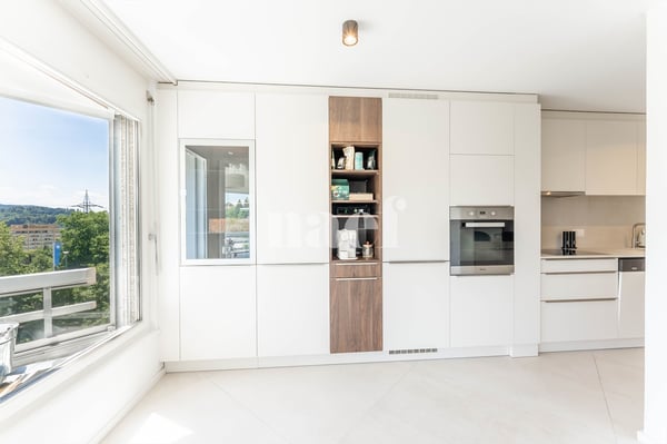 Appartement de 4.5 pièces en attique avec balcon à vendre à Marly 4