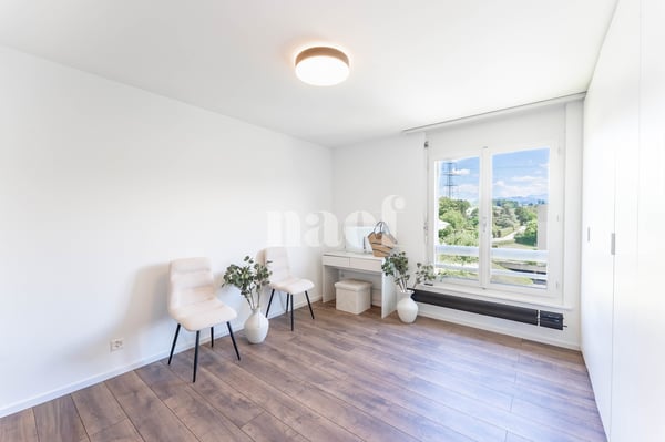 Appartement de 4.5 pièces en attique avec balcon à vendre à Marly 10