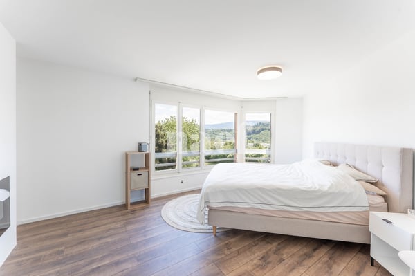 Appartement de 4.5 pièces en attique avec balcon à vendre à Marly 9