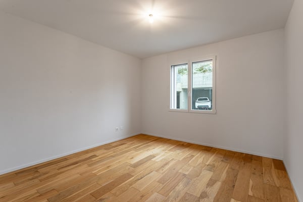 Appartement neuf de 3.5 pièces au rez avec terrasse et jardin à vendre à St-Aubin | FR 3