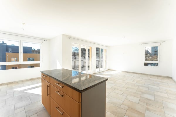Appartement de 4.5 pièces au 2ème étage avec balcon à vendre à Fribourg 4