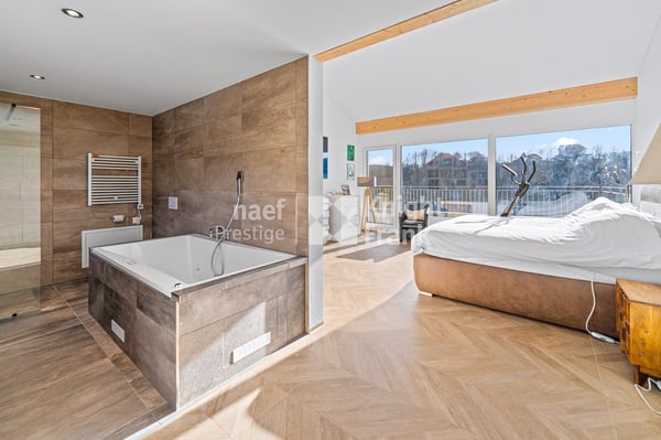 Wunderschönes 7-Zimmer-Einfamilienhaus mit freier Aussicht auf die Landschaft und beheiztem Pool in St. Ursen zu verkaufen 9