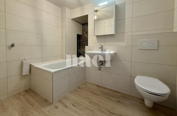 Bel appartement en duplex et rénové de 3.5 pièces à louer ! 9