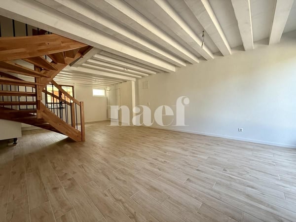 Bel appartement en duplex et rénové de 3.5 pièces à louer ! 4