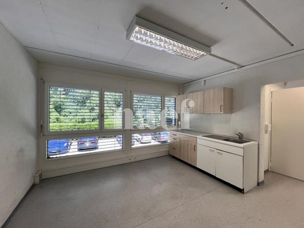 Surface commerciale dès 109 m2 à Marly ! 5