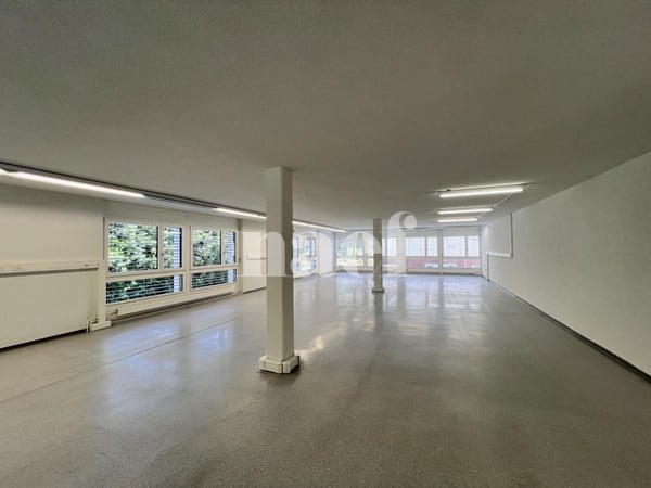 Surface commerciale dès 109 m2 à Marly ! 4
