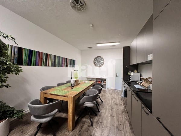 Surface administrative à louer dans le quartier de Beaumont ! 4