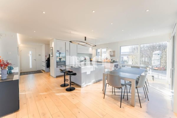 À louer à Avry-sur-Matran  Magnifique maison individuelle sans vis-à-vis ! 2