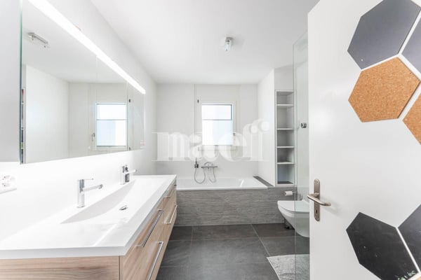 À louer à Avry-sur-Matran  Magnifique maison individuelle sans vis-à-vis ! 6