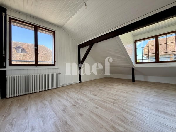 Bel appartement rénové et mansardé de 1.5 pièces au 1er étage à louer ! 5