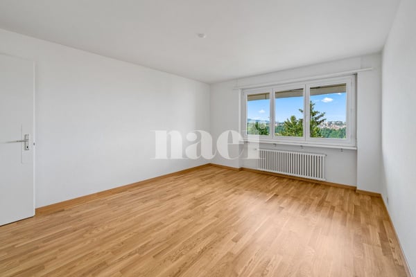 Appartement de 5 pièces au 4ème à louer à Fribourg 6