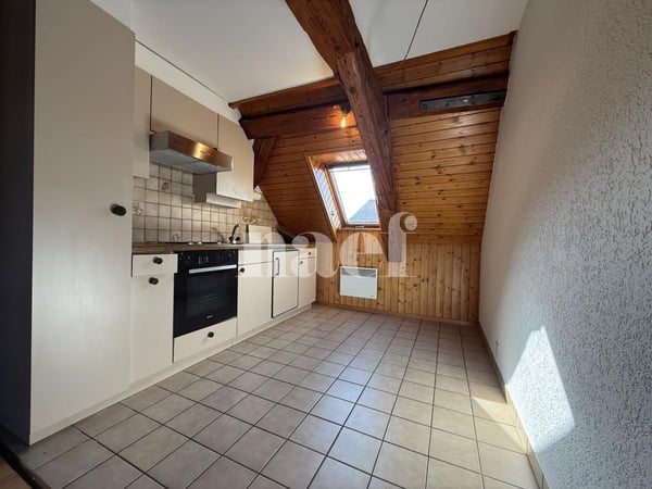 À louer : Studio meublé à Bulle 3