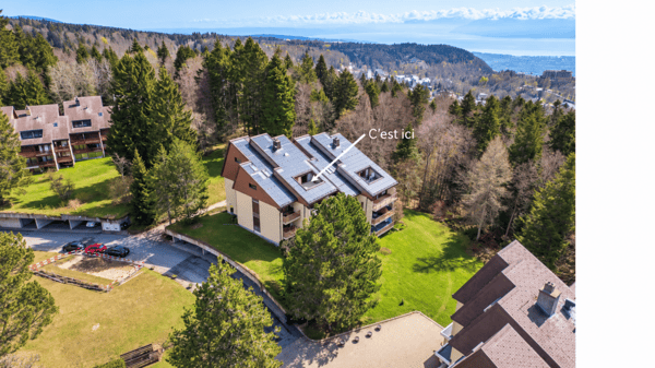 Duplex de 140 m² en dernier étage avec 3 chambres, terrasse et forêt