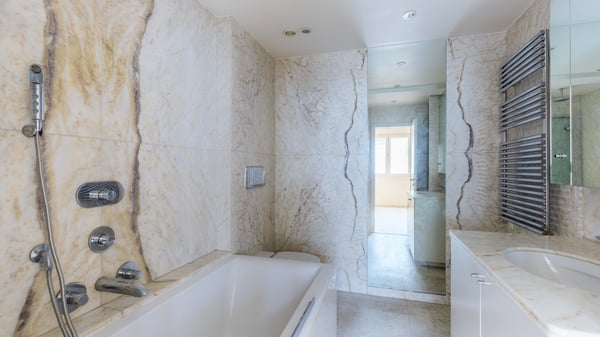 Spacieux 1 pièces au centre-ville 7