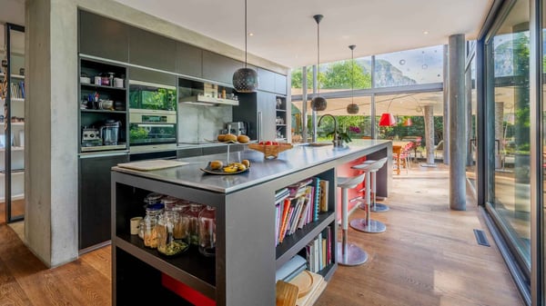 Exclusivité : Maison contemporaine avec piscine naturelle 5