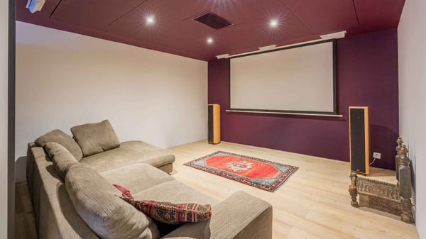 Exclusivité : Maison contemporaine avec piscine naturelle 10