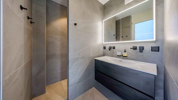 Co-exclusivité : Attique avec terrasse à Vandoeuvres 9