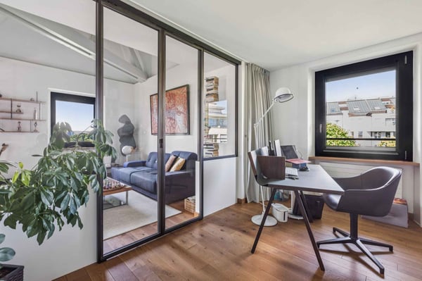 En exclusivité :                                                                                                                                            Duplex avec vue sur le Rhône 5