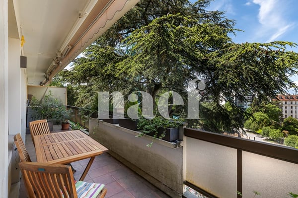 Bel appartement de 3 pièces à proximité immédiate de la gare des Eaux-Vives 2