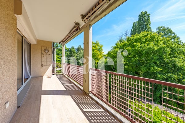 Bel appartement familial avec quatre chambres 11