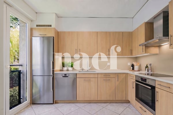 Rare opportunité au Grand-Saconnex ? Spacieux appartement familial de 7 pièces 4