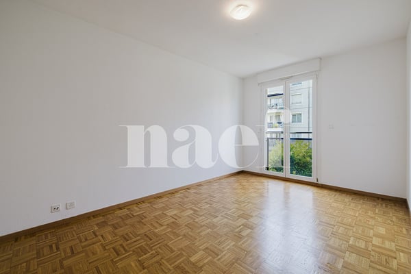 Rare opportunité au Grand-Saconnex ? Spacieux appartement familial de 7 pièces 10