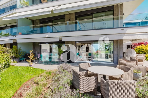 Superbe rez-de-jardin avec vue lac 7